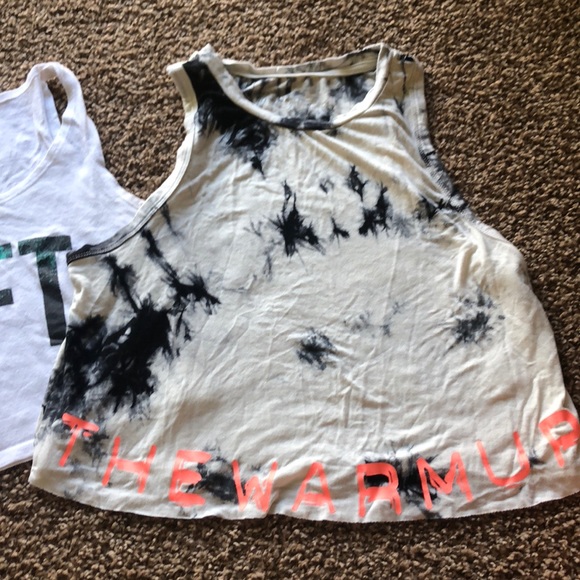 3 Workout Crop Tops - Picture 4 of 4